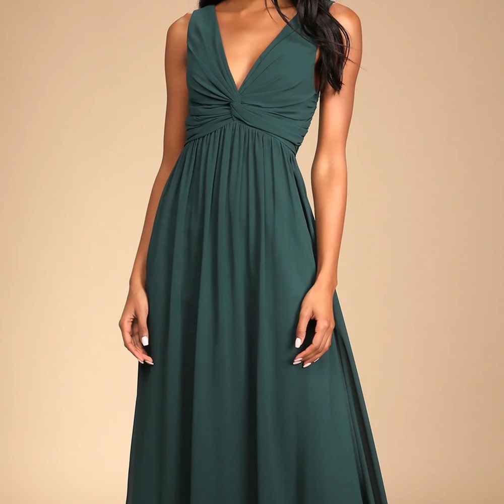 ** NWT** LULUS EMERALD GREEN TWIST FRONT  GOWN DRESS